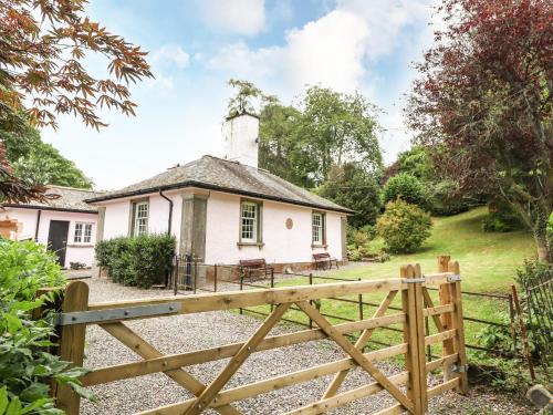 Upper Lodge – Photos 2