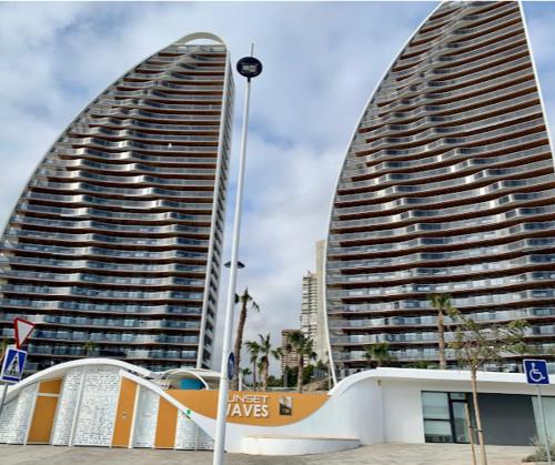Sunset Waves Benidorm Mar Holidays, Benidorm – Bijgewerkte ...