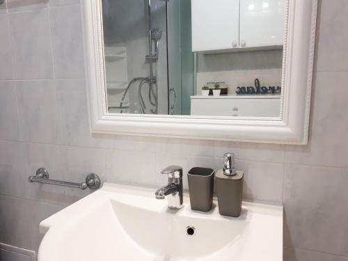 A bathroom at Dubrovnik Apartment Lasic