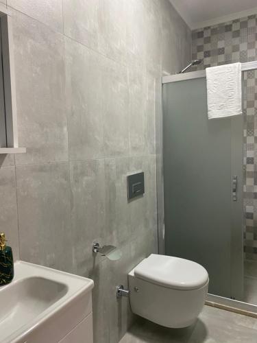 Ένα μπάνιο στο Kent Otel