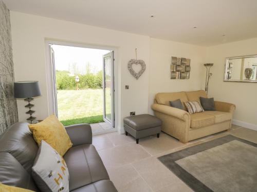 Garden Cottage – Photos 5
