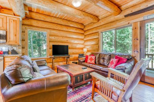 Televisyen dan/atau pusat hiburan di Skiing Bear Chalet