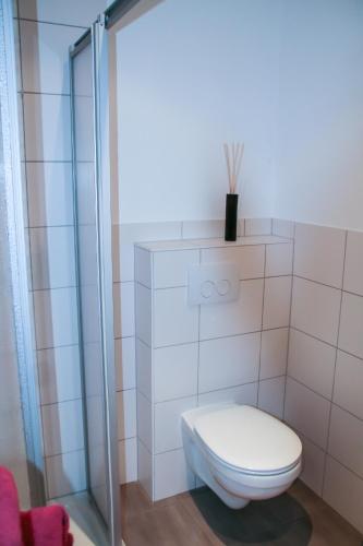 Ένα μπάνιο στο Premium Ferienwohnung Südsonne