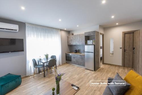 Cucina o angolo cottura di Athens Raise Acropolis Project