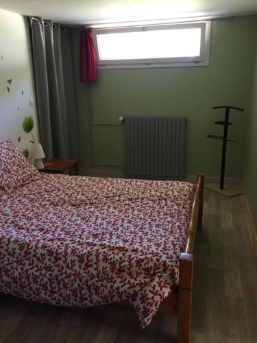 Postel nebo postele na pokoji v ubytování Hippo-gite