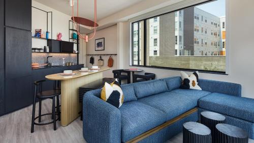 Catbird Hotel Image