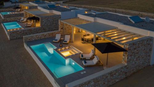 Бассейн в T7 LUXURY VILLAS PAROS или поблизости