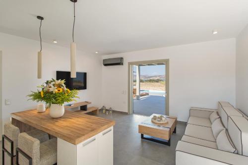 Телевизор и/или развлекательный центр в T7 LUXURY VILLAS PAROS