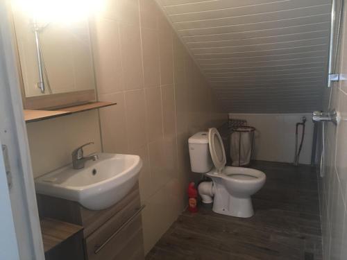 Un baño de Loft 1