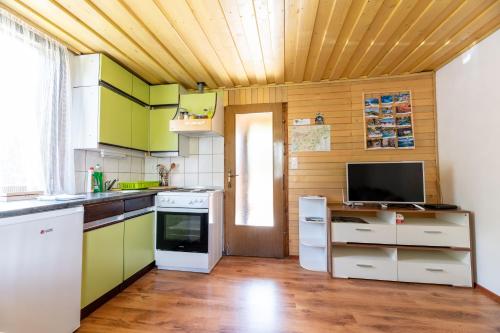 Una cocina o cocineta en Glamping Laze