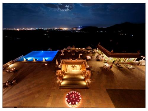 an overhead view of a wedding venue at night at Fateh Garh Resort by Fateh Collection in Udaipur