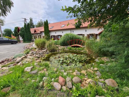 Taman di luar Motel i Restauracja "Pod Basztą"