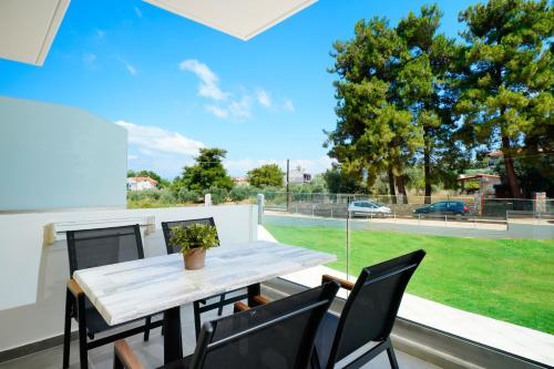 Gallery image of Solar Suites in Skala Rachoniou