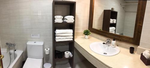 Kúpeľňa v ubytovaní Apartamento de lujo en puerto Santiago 1
