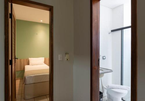 Bilik mandi di Hotel Vila Leste
