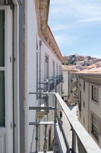 BOUTIQUE Rentals-Flores Chic in historical center