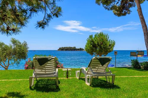 Al Mare Apartments