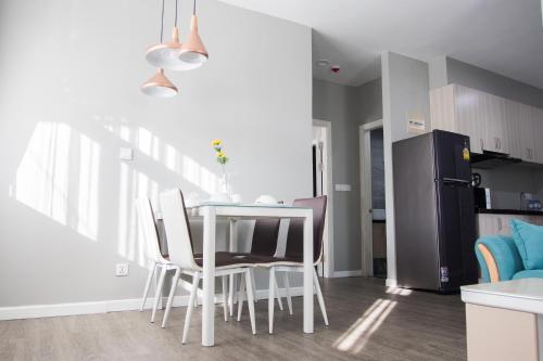 A cozinha ou kitchenette de Cambodian Country Club