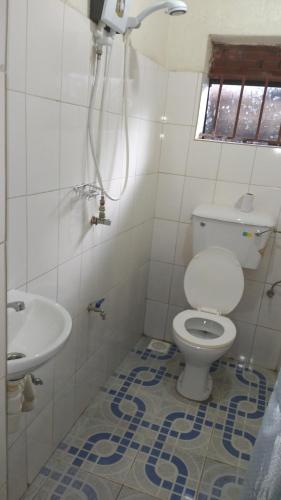 Koupelna v ubytování Sky Inn