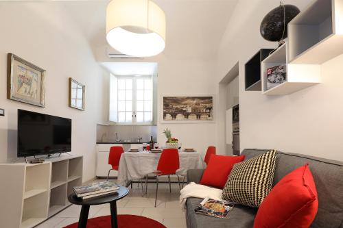 Grand Tour Rome Apartment - Liberty Collection