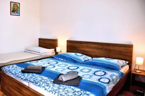 Posteľ alebo postele v izbe v ubytovaní Apartmány Prameň
