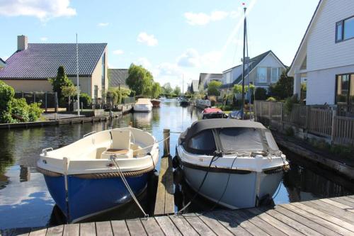 Galeriebild der Unterkunft Comfortable villa on Kaag island between the lakes in Kaag