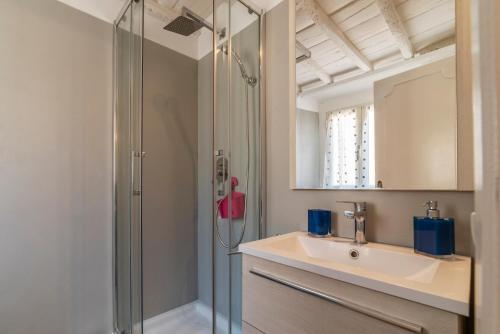 GuestHost - Largo di Torre Argentina Apartment