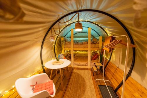 Gallery image of Dragonfly Gardens Urban Glamping Brasov in Braşov
