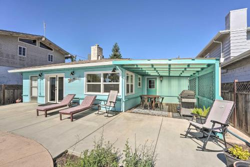 Gallery image of Waterfront Cottage with Private Pool and Lake View! in Lakeport