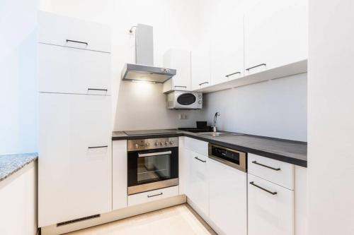 Family apartment next to Danube river