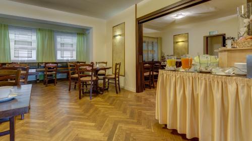 Εστιατόριο ή άλλο μέρος για φαγητό στο Hotel Restaurant Weihenstephaner Stuben