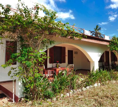 Flame Tree Cottages – Photos 3