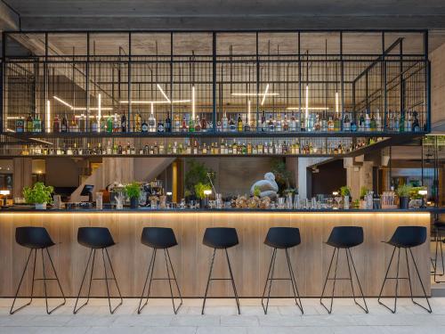 El lounge o bar de Bluesun Hotel Soline