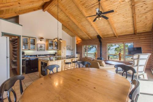 317 Tower Apartment – Photos 4