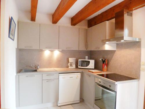 Holiday Home le Hameau Catalan-1 by Interhome