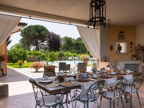 Zahrada ubytování Holiday Home Borgo Sacramento by Interhome