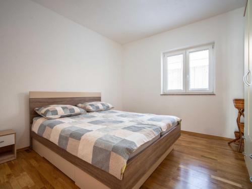 Apartment Suzana-1 by Interhome