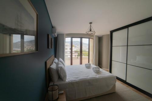 Rooftop Marina ll by Madeira Best Apartments