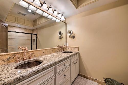Imagen de la galería de Bright Kamas Home with Fire Pit, 22 Mi to Park City!, en Kamas