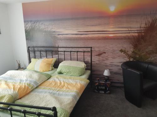 Postel nebo postele na pokoji v ubytování Ferienhaus auf Rügen