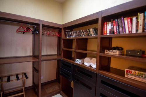 Casa Aventura 5 Bedroom Luxury Ojochal Home
