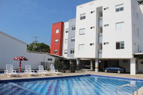Bazén v ubytování Hotel Mar del Plata nebo v jeho okolí