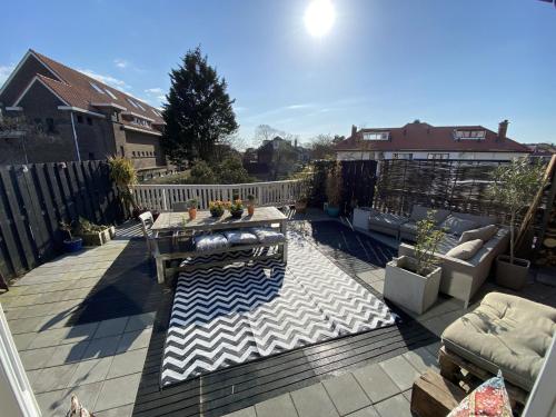 Luxury holiday home in The Hague with a beautiful roof terrace
