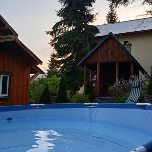 Bazén v ubytování Villa nagori nebo v jeho okolí
