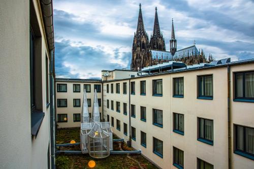 ケルンにあるHotel Mondial am Dom Cologne MGalleryのギャラリーの写真