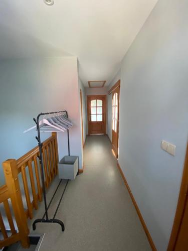Ένα ή περισσότερα κρεβάτια σε δωμάτιο στο Apartament Vanessa u podnóża gór, nad jeziorem Czorsztyńskim