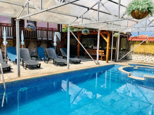 Gallery image of Family Hotel Carpe Diem in Banya