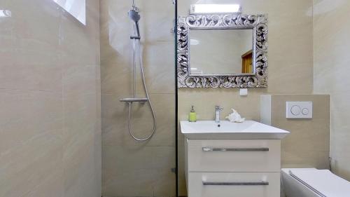 A bathroom at Ron De Mar - ES TRENC