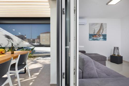 Gallery image of Apartma Skubic Duhljica in Vantačići
