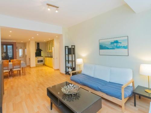 Apartment Eixample Dret Corsega Roger Lluria by Interhome